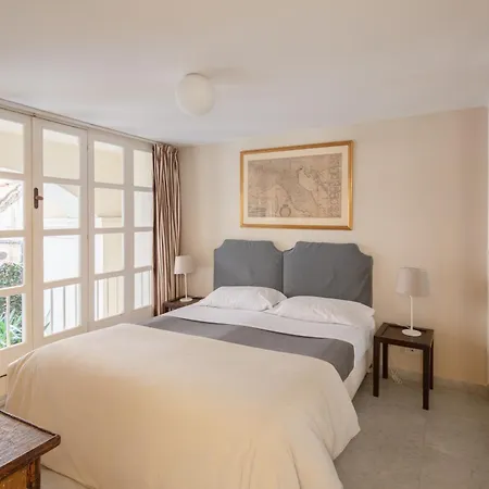 Апартаменты Maison Barchetta In Via Giulia *